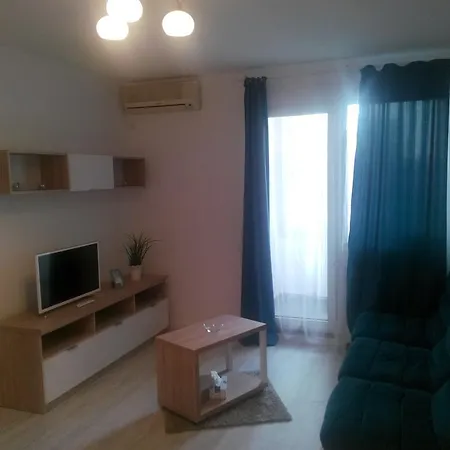 Black & White Apartment