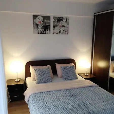 Apartment Black & White