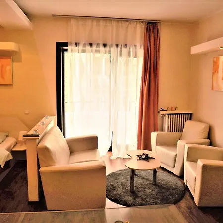 Apartment Black & White Bucharest